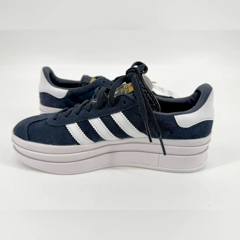 Adidas Gazelle Dark Blue and White Shoes - Picture 4 of 10